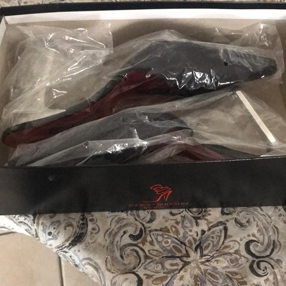 High Heels - Picture 6 of 6